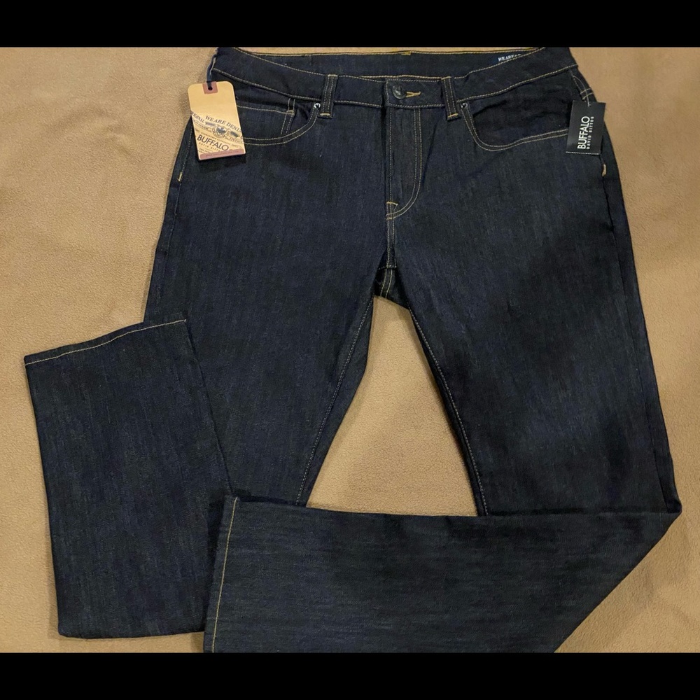 Brand new w/tags dark denim blue jeans for men BUFFALO David Bitton.